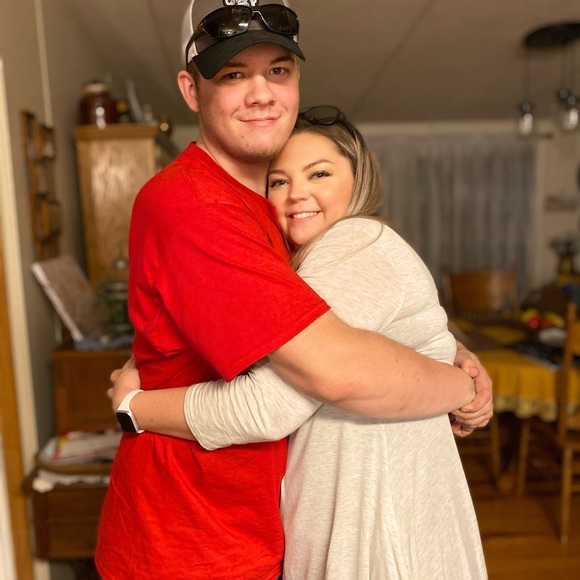 Meet your Posher, Shannon - Picture 10 of 15